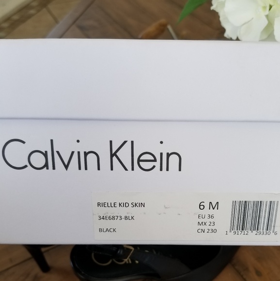 🆕️ Calvin Klein Pumps - Picture 7 of 7